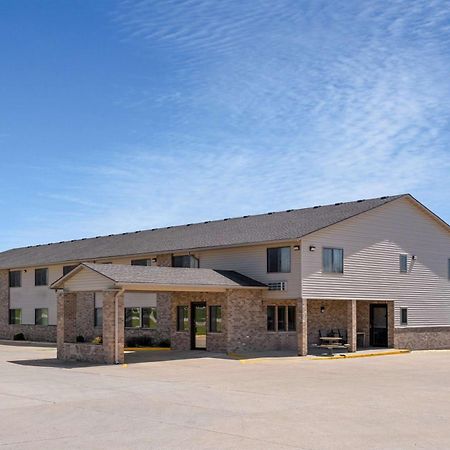 ซูเปอร์ 8 ฮัมโบลต์ Hotel Humboldt ภายนอก รูปภาพ