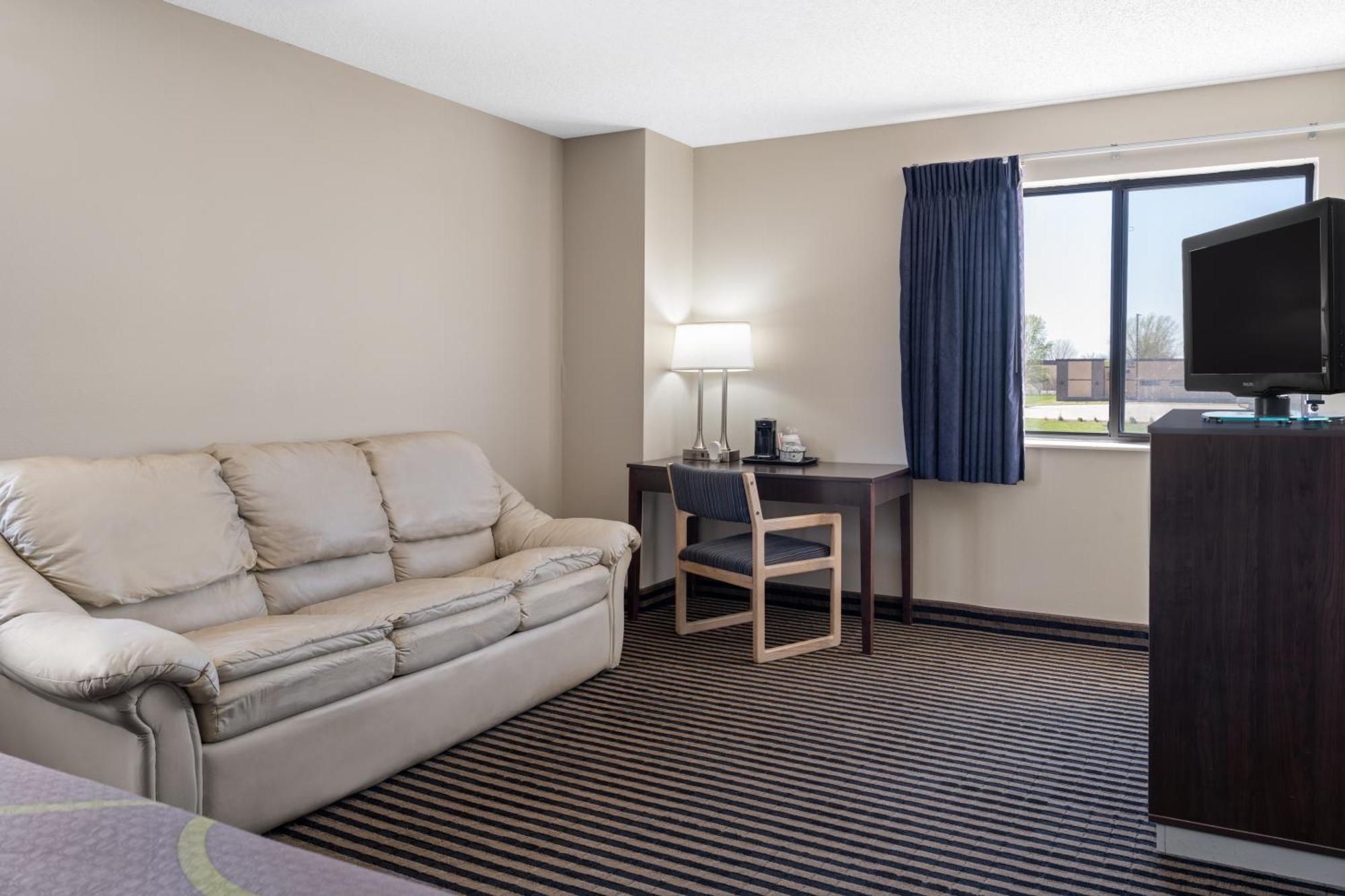ซูเปอร์ 8 ฮัมโบลต์ Hotel Humboldt ภายนอก รูปภาพ