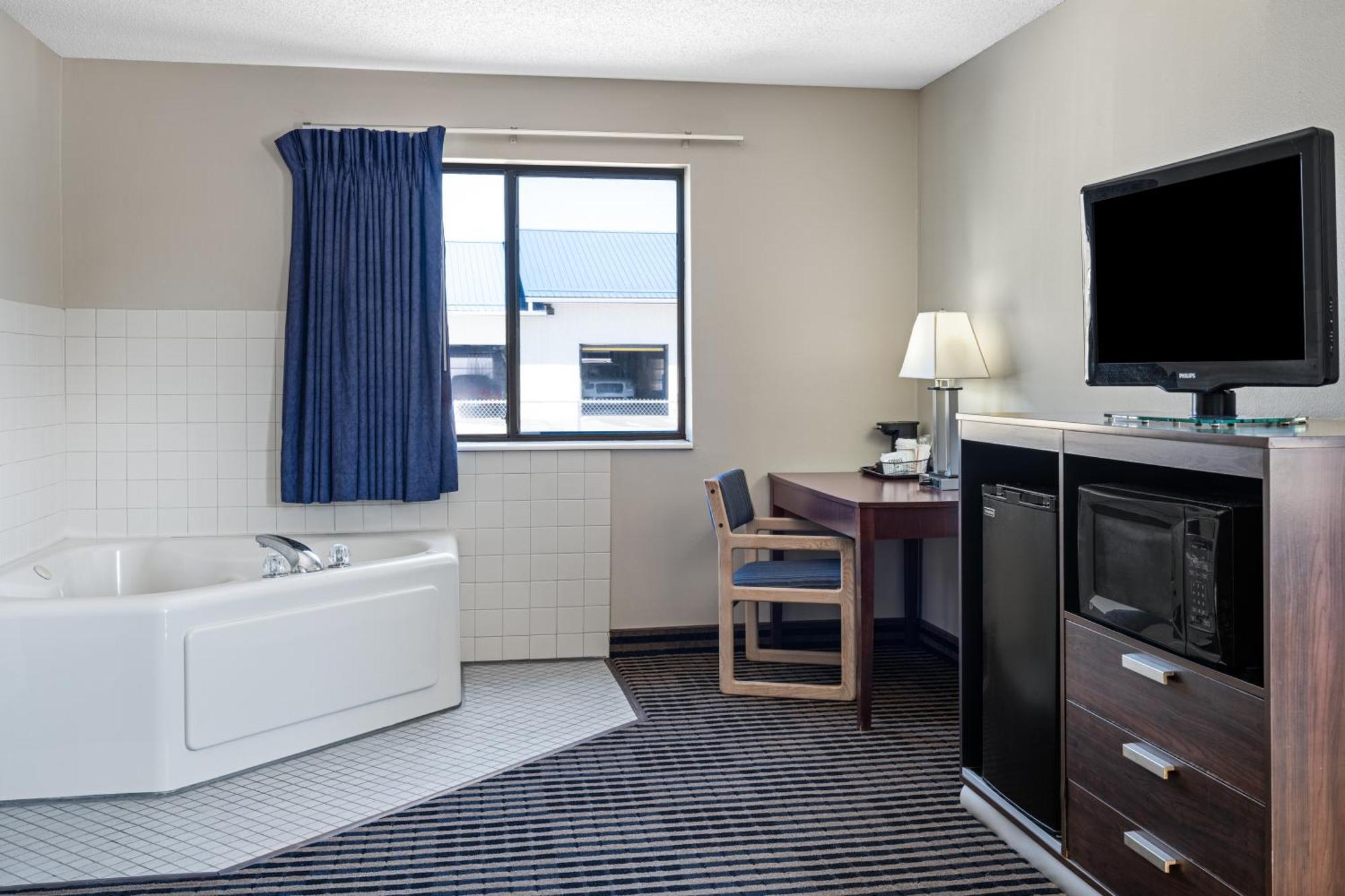 ซูเปอร์ 8 ฮัมโบลต์ Hotel Humboldt ภายนอก รูปภาพ